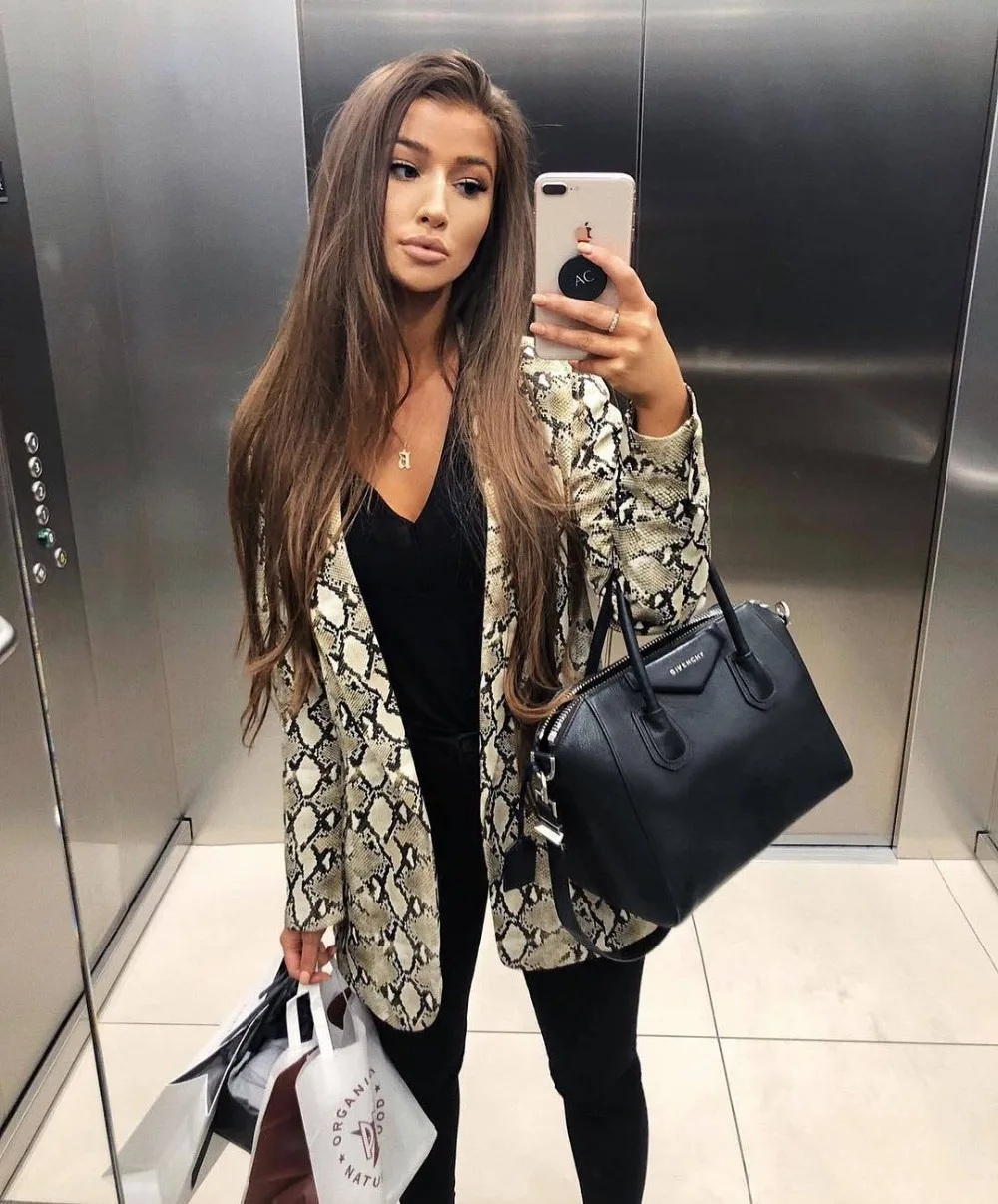 9564397920_304760255