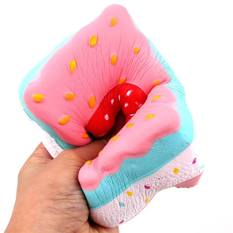 Вязкой Kawaii клубничный торт Забавная детская игрушка антистресс Ароматические