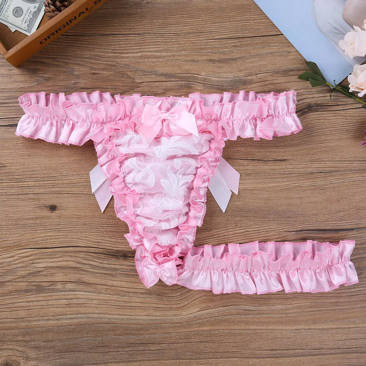 

Men Ruffled Briefs with Thigh Garter Lingerie Low rise Underwear Sexy Gay Male Bikini Sissy Knickers G string Fetish Panties