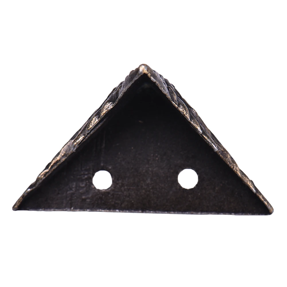 4 Pieces/set 42*29mm Luggage Case Box Corners Brackets Decorative Corner For Home Furniture Decorative Triangle Rattan Carved