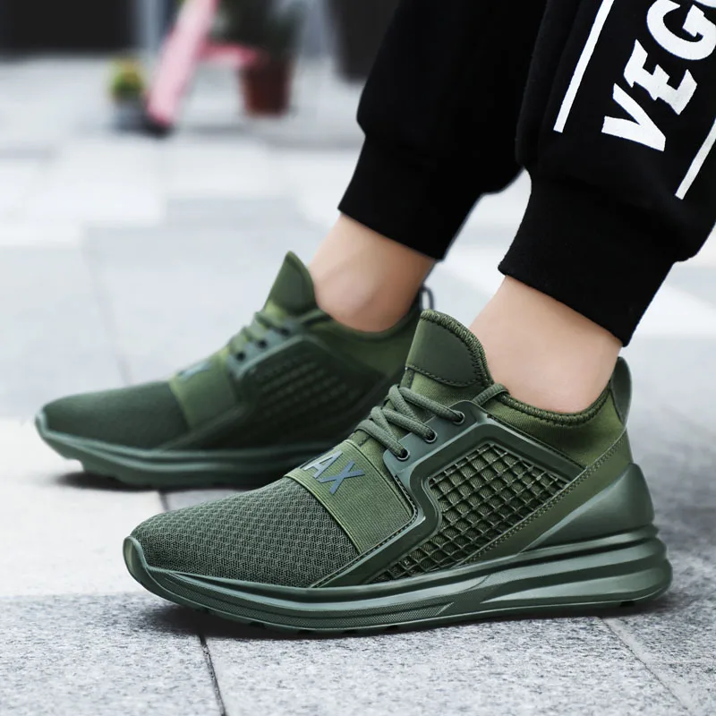 

2018 New Breathable Air Mesh Men Running Shoes Jogging Gym Training Althetic Outdoor Sport Shoes Red Green Brand Light Sneakers