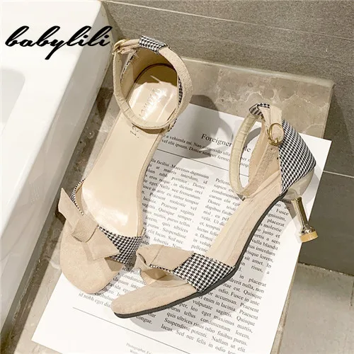 

2019 Summer Women's Sandals Comfortable High Heels Bow Roman Sandals One-piece Buckle with Wedge Denim Material Spots
