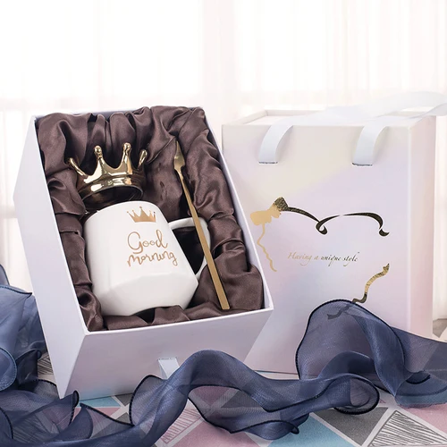 Подростковая Керамическая Женская кружка с короной в форме сердца, с крышкой, ложкой, креативная индивидуальность, трендовая чашка, бытовая молочная овсянка, чашка для воды - Цвет: good MorningGift box