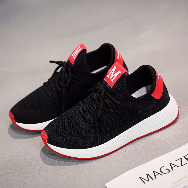 

2019 New Style Black Running Sport Shoes Women Yeezys /Outdoor Walking Sneakers Lightweight Soft Air Mesh /zapatillas mujer