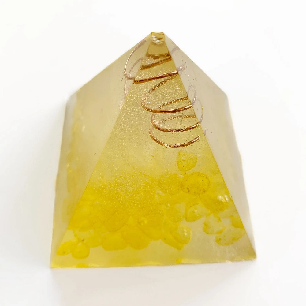 

Natural Citrine Lemon Quartz Tumbled Stones Orgone Pyramid Crystal Stone Figurine Statue Resin Crafts Handmade 1pc