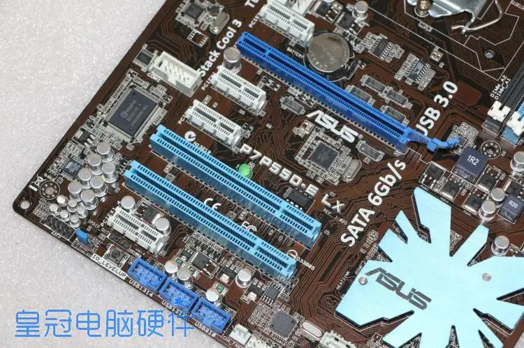 شحن مجاني الأصلي اللوحة ل P7P55D-E LX DDR3 LGA 1156 P55 16 GB ل I5 I7 CPU USB2.0 USB 3.0 p55 سطح المكتب motherborad