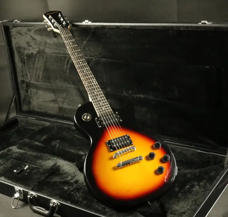 

Stock Starshine LP Cheaper Electric guitar Student Guitar Beginner Guitar Can Choose The Color