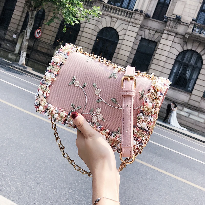 

Lace Flowers Women bag 2019 New handbag High quality PU Leather Sweet Girl Square bag Flower Pearl Chain Shoulder Messenger Bag