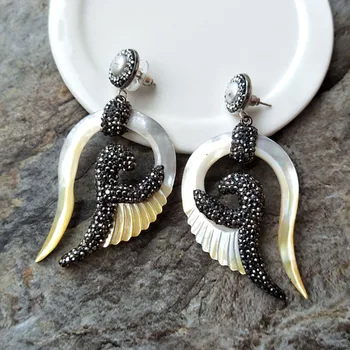 

5 Pairs Gorgeous Shell carved Wing shape charms shell earrings, Pave Zircon Pearl Earrings For Woman Jewelry ER162
