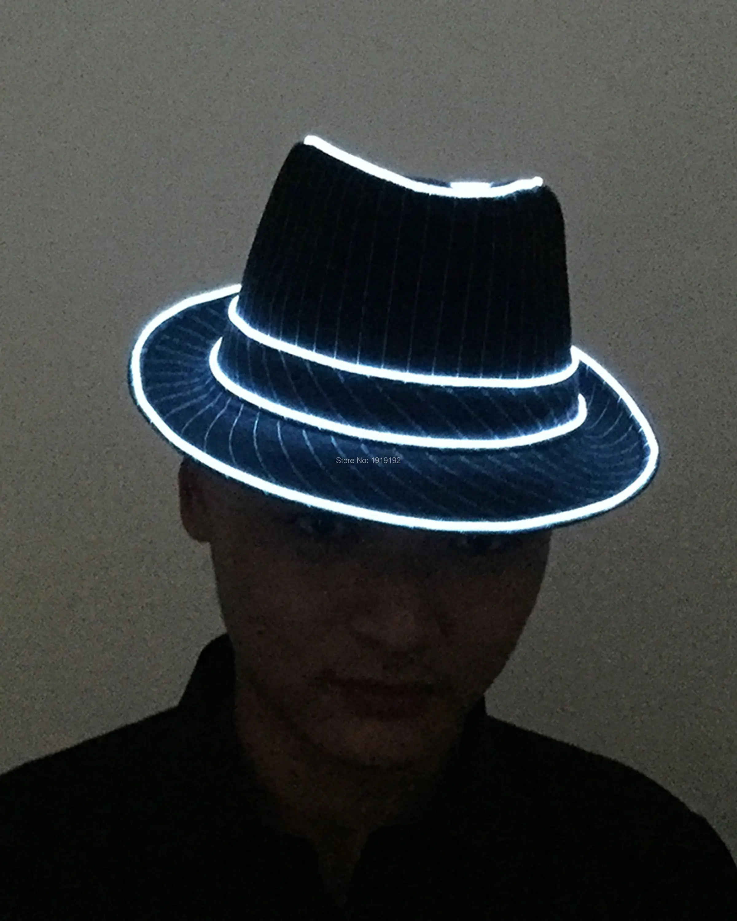 

Free Shipping Birthday gift 10 Color Available LED Neon Light EL Hats Glow Caps Flashing Powered by DC-1.5V Party Hat