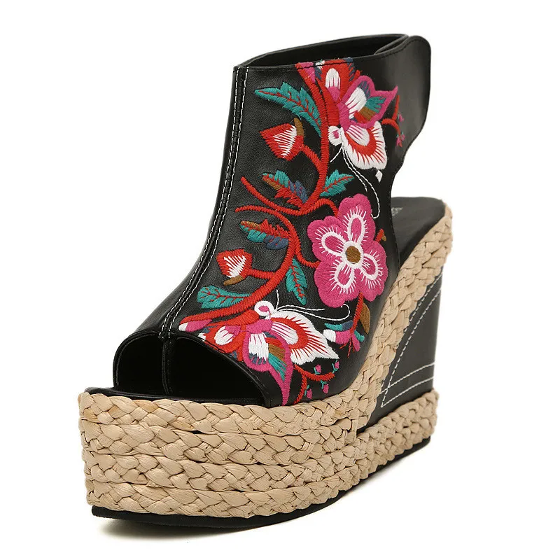 

Genuine Leather Straw Wedges Heels Women's Sandals 2017 Summer New Ladies Sexy National Wind Embroidered Sandals Flatform