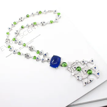 

Brand New High Quality Luxury Designer Women Fan Shape Pendant Necklace Sparkling Attractive Banquet Necklace