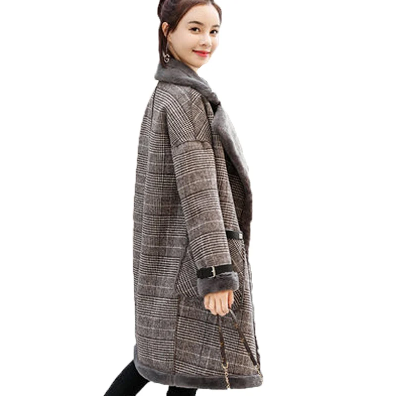 

Plaid Winter Jacket Women Tops Vintge Thicker Casual Single Breasted Korean Style Elegant Faux Lamb Fur Coat Female LA35