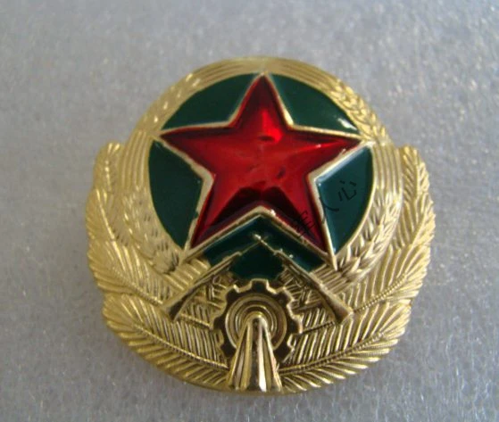 

SOVIET UNION USSR RUSSIAN MILITARY ARMY HAT CAP BADGE METAL COCKADE- World military Store