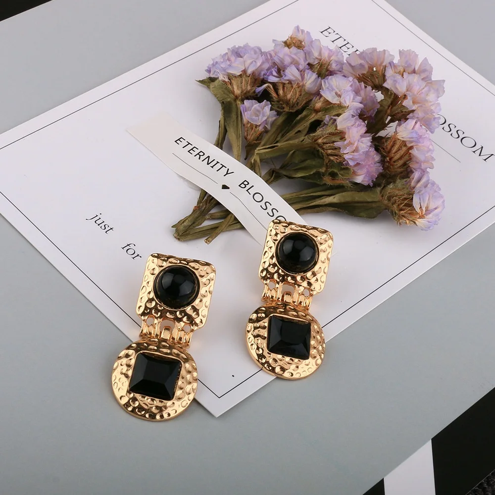 dangle earrigs (3)