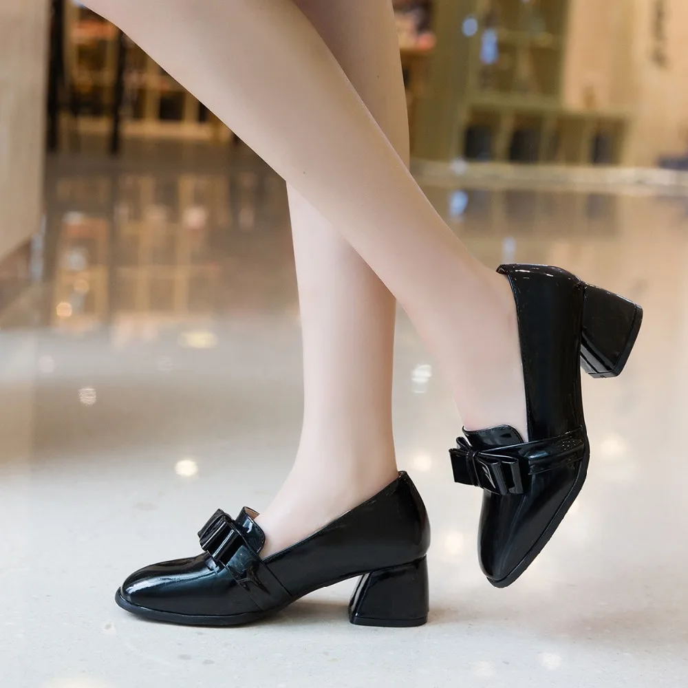 MEMUNIA/; Новое поступление; женские туфли-лодочки; модные туфли на высоком каблуке из высококачественной искусственной лакированной кожи с квадратным носком и бантом; большие размеры 34-47