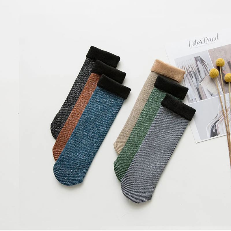 

CHRLEISURE Autumn Winter Snow Socks Gold And Silver Plus Velvet Ladies Tube Women Socks Thick Warm Home Floor Socks