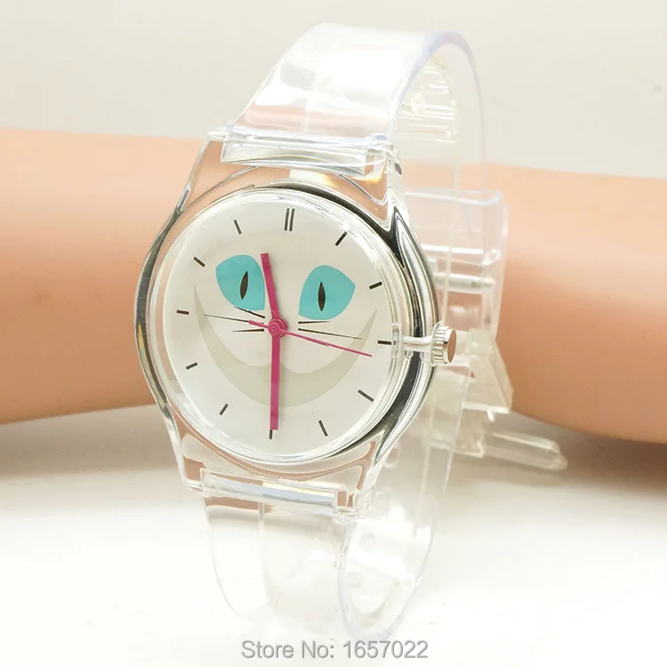 3185910633_677347802