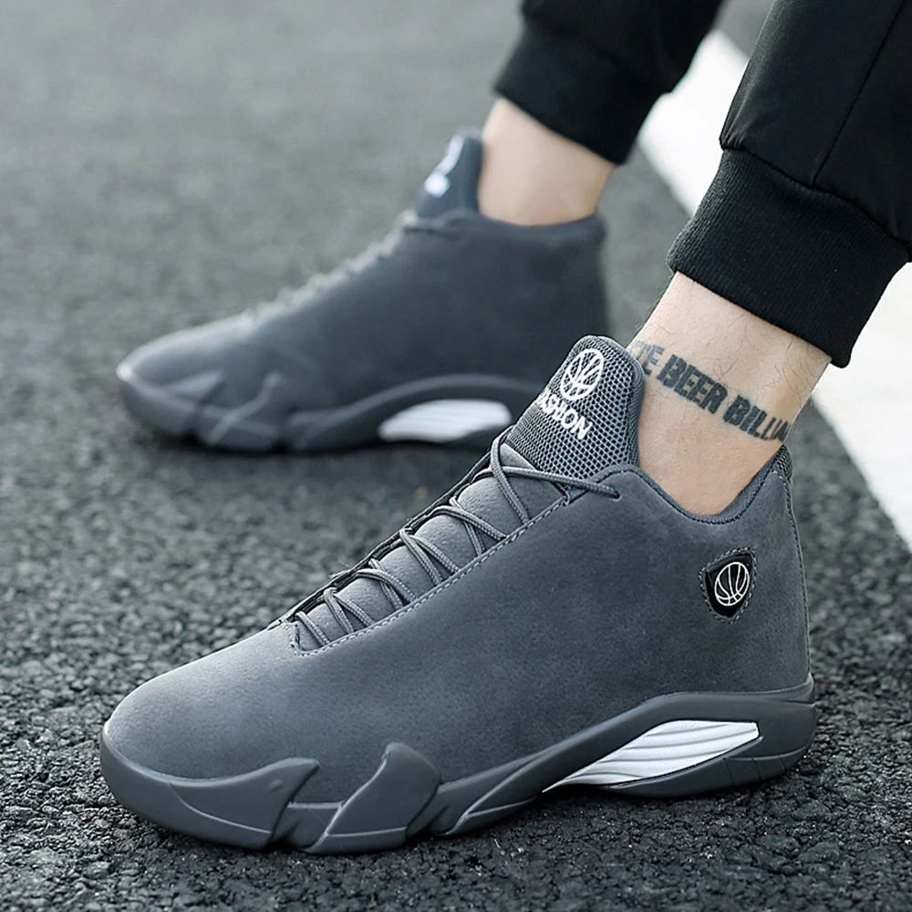 2018 más nuevos hombres zapatos de Baloncesto de aire suela exterior Zapatillas de deporte Atlético caliente negro gris Mans Zapatillas Baloncesto