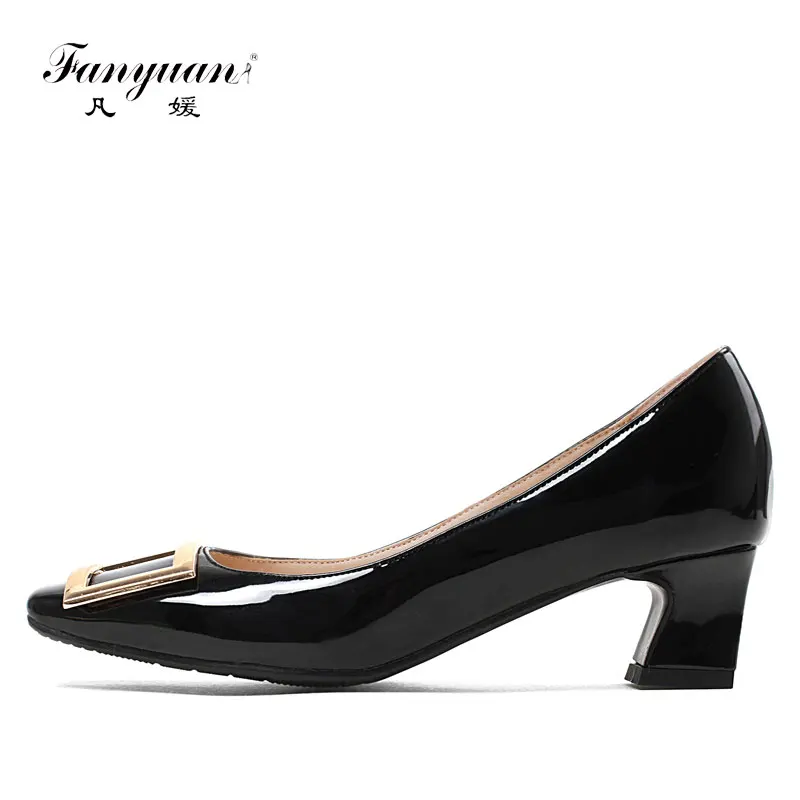 

Fanyuan Italian New Design Slip-on Casual Ladies Shoes Solid Hoof Heels Mujer Footwear Stylish Metal Decoration Women Stilettoes