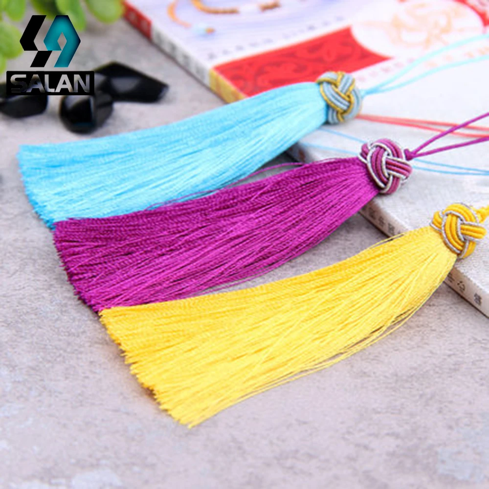

Factory direct handmade knitting Chinese knot hanging small stream Su ear bookmarks pillow DIY cloth table flag accessories