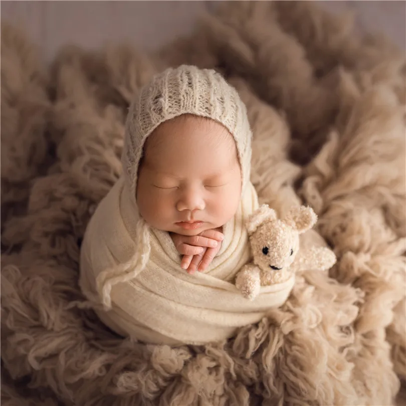 

Beige Newborn Prop Outfit Neutral Jersey Cap Baby Swaddle Cocoon Knit Stretch Wrap Hat Newborn Bonnet Set for Photography Shoot
