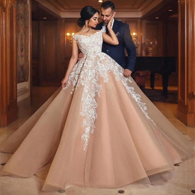 

Vintage Ball Gown Wedding Dresses 2019 Champange Off Shoulder Lace Customize Back Zipper Bridal Gown Train Vestidos De Noiva