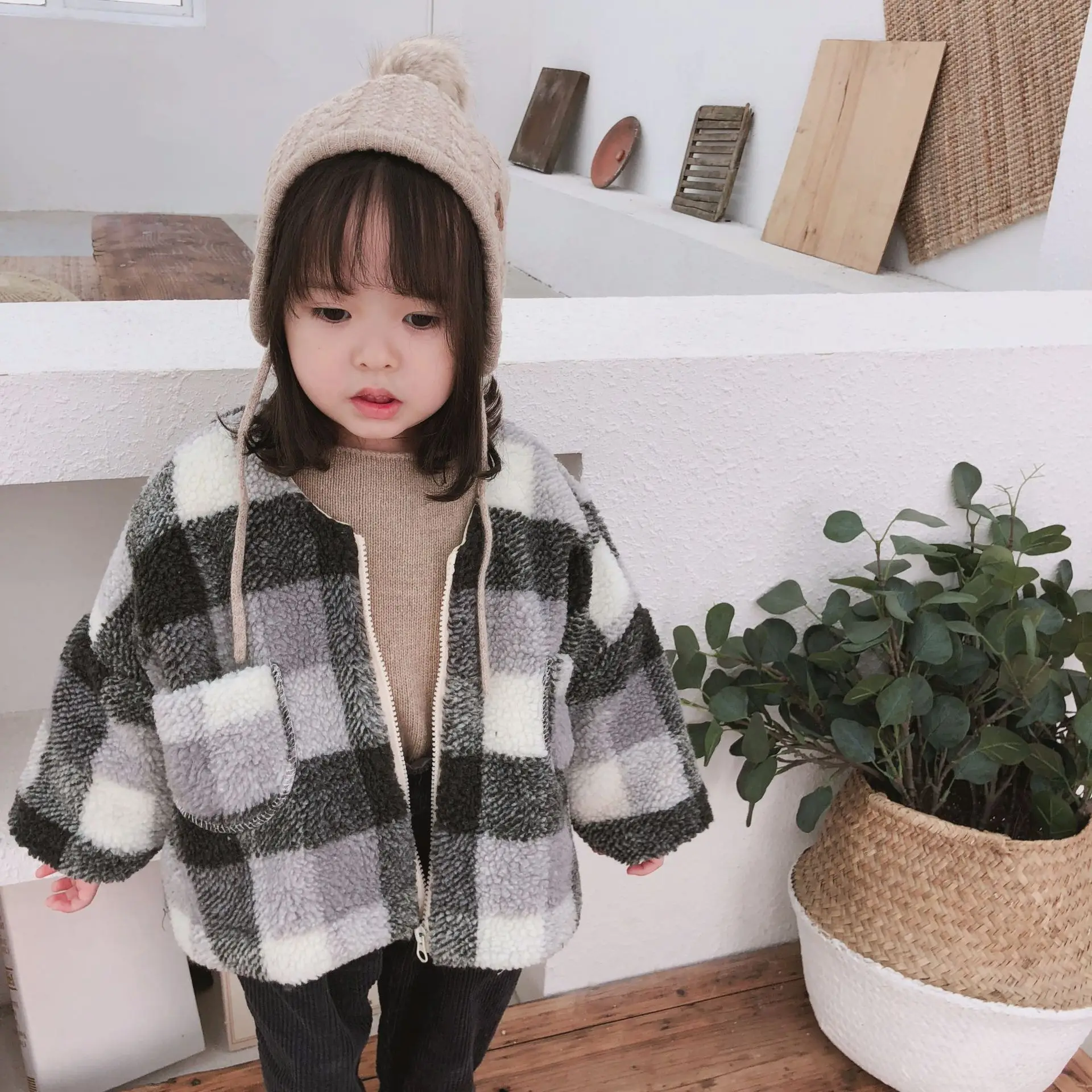 

Winter Girls Wool Jackets Kids Velvet Warm Coats 2018 Winter Baby Girl Clothes Toddler Outwear Children Girls Plaid Loose Coats
