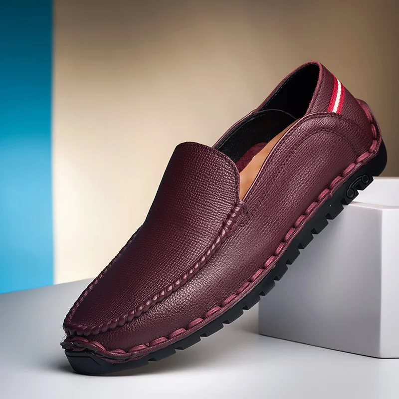 

High Quality Genuine Leather Men Shoes Soft Moccasins Loafers Fashion Brand Men Flats Comfy Driving Shoes Size 38~44 C4