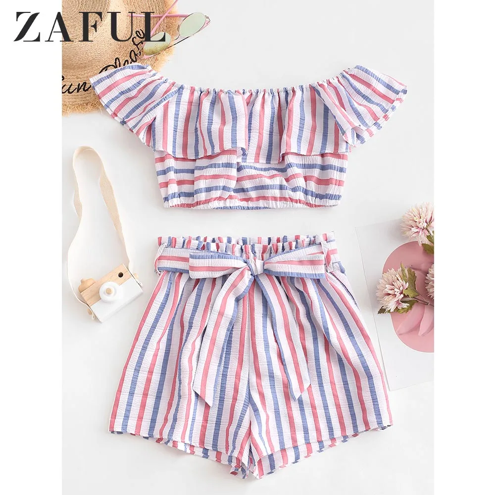 

ZAFUL American Flag Stripes Off Shoulder Two Pieces Set Sweet Women Short Sleeves Flounces Ruffles Top And High Waist Shorts Set