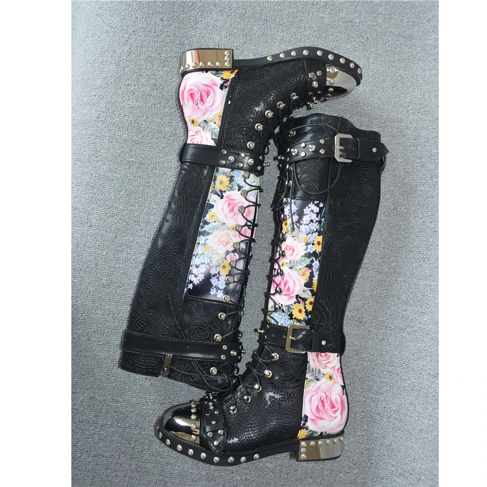black Cuero Tachonado Impreso black Remaches Printed Motocicleta Bordado Correa Hebilla Atado Flores Flower Largo Cruz pink White Jawakye Feminina Botas Bota De qCB4Txxw