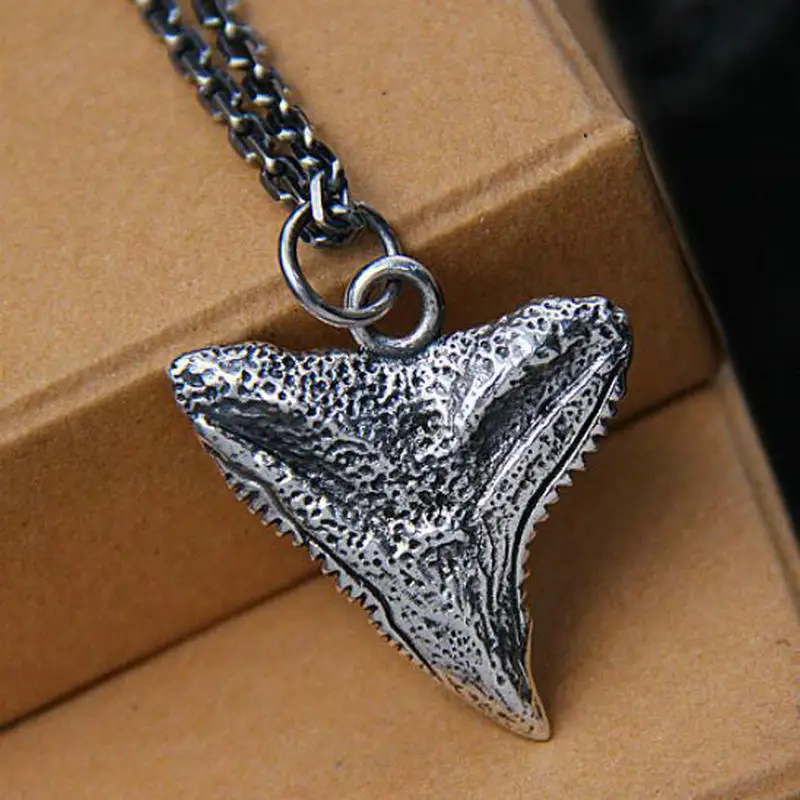 Shark Tooth Necklace Vintage Silver 