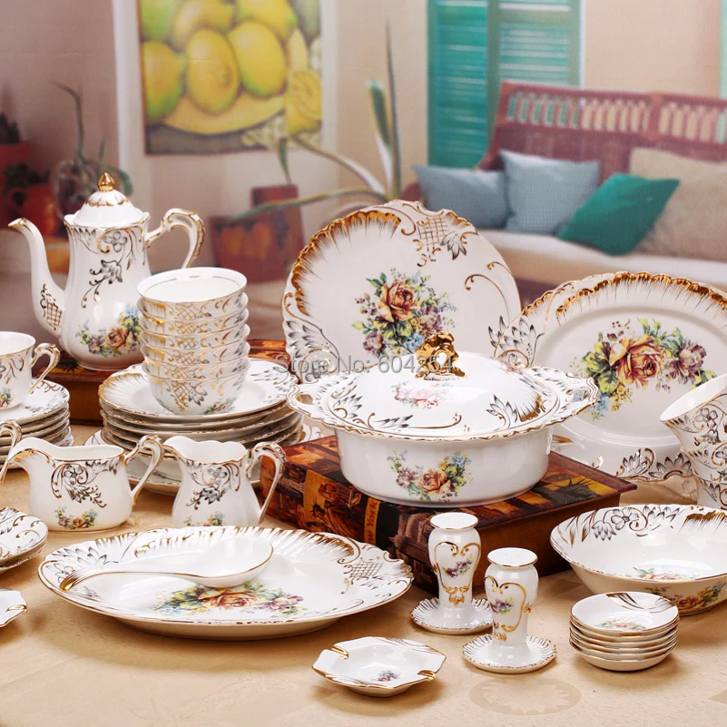 

Free shipping 70-piece European luxurious handmade gold tableware suit gilt embossed bone china tableware set