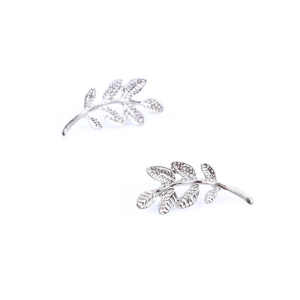1 Pair Fashion Gold & Sliver Colors Leaf Shape Design Stud Earrings Simple Unique Gift for Women Girl Ear Jewelry