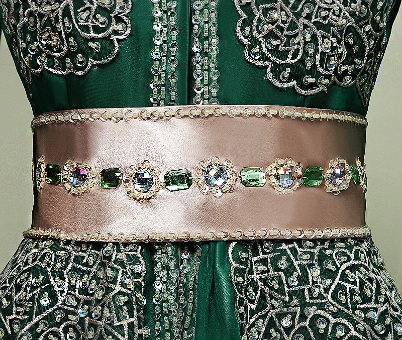 New-Arrival-Muslim-Arabic-Dress-Evening-Dress-Arabic-Style-Dress-Long-Sleeves-Embroidey-vestido-de-festa (6).jpg