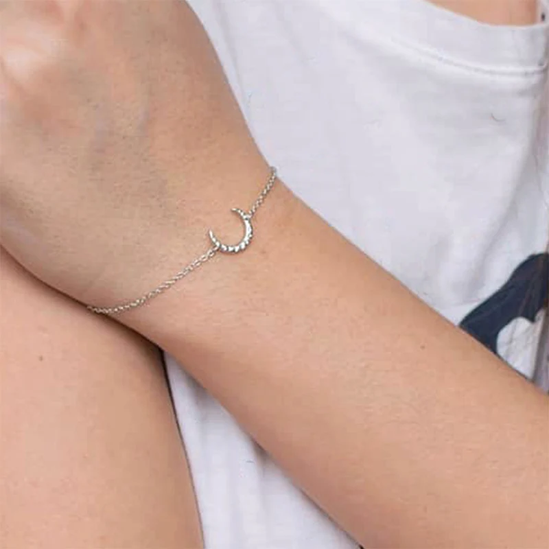 

Minimalist Gold Silver Color Small Love Link Chain Bracelets For Women Friendship Love Charm Bracelets Bangles Jewelry