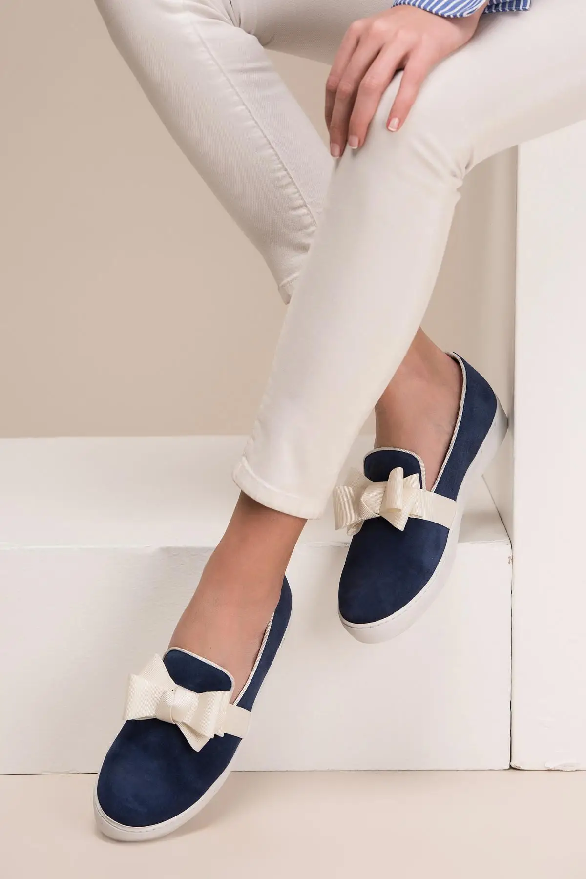 

Pearl Genuine Leather Blue Women 'S Shoes 120130002280