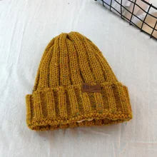 Мода диких мужчин и женщин осенью и зимой плюс бархат толстая шерсть маркировка шляп смешанные цвета вязаная шапка