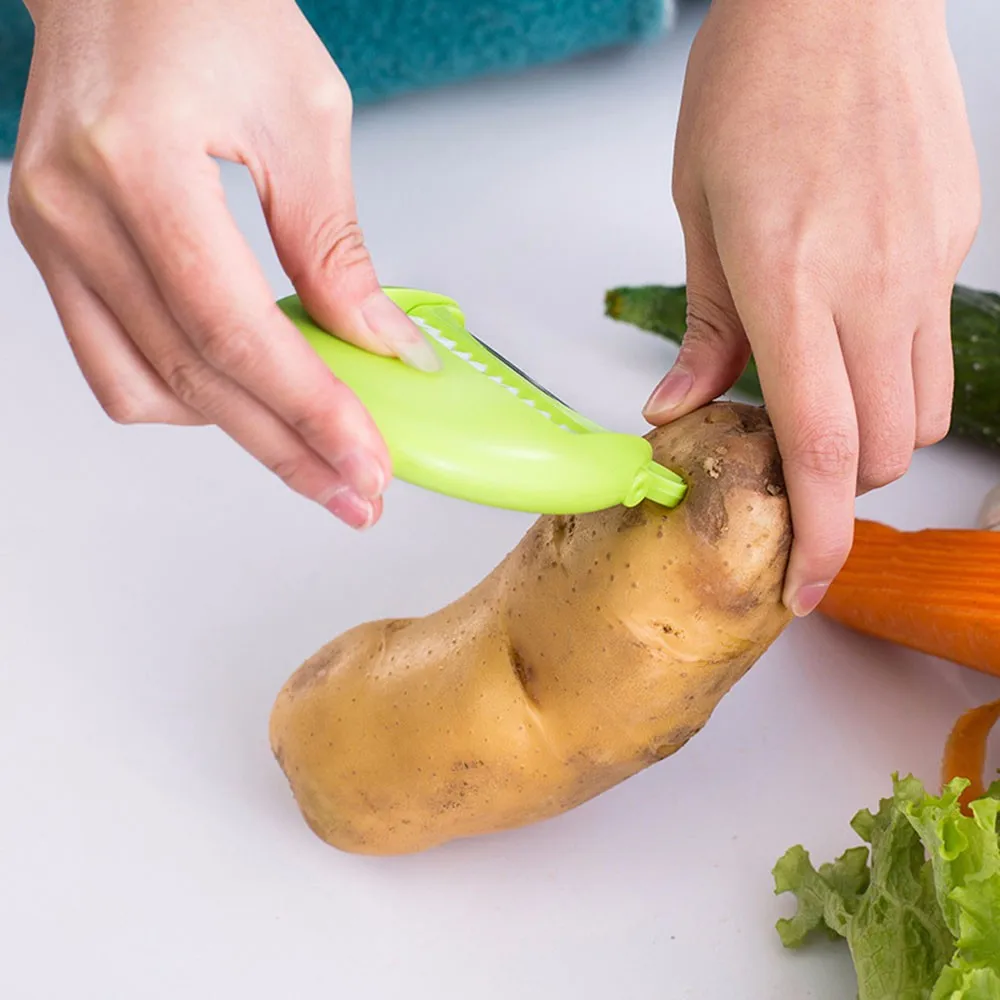 3-in-1-Multifunctional-Vegetable-Peeler-Cutter-Rotary-Carrot-Potato-Peeler-Vegetable-Fruit-turnip-Slicer-Cutter-Bottle-Opener-With-Cleaning-Brush-KC1349 (3)