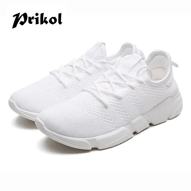 basic tennis shoes
