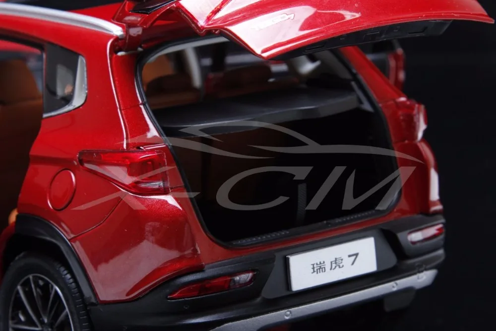Модель автомобиля Chery Tiggo 7 Tiigo7 1:18 (красный) + небольшой подарок!|diecast car models|car modelcars