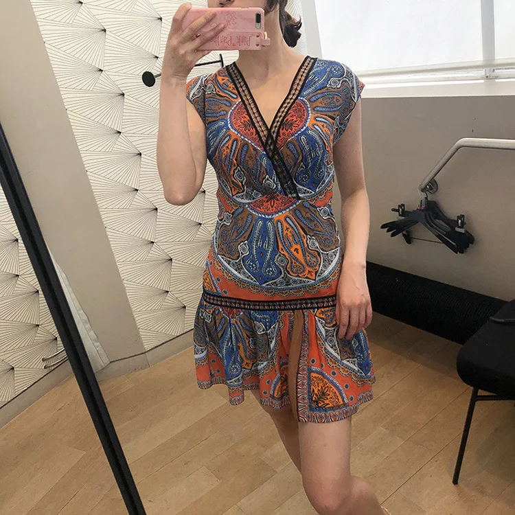 

Women retro print dress 2019 spring and summer new Slim V-neck short sleeve lace patchwork dress for women