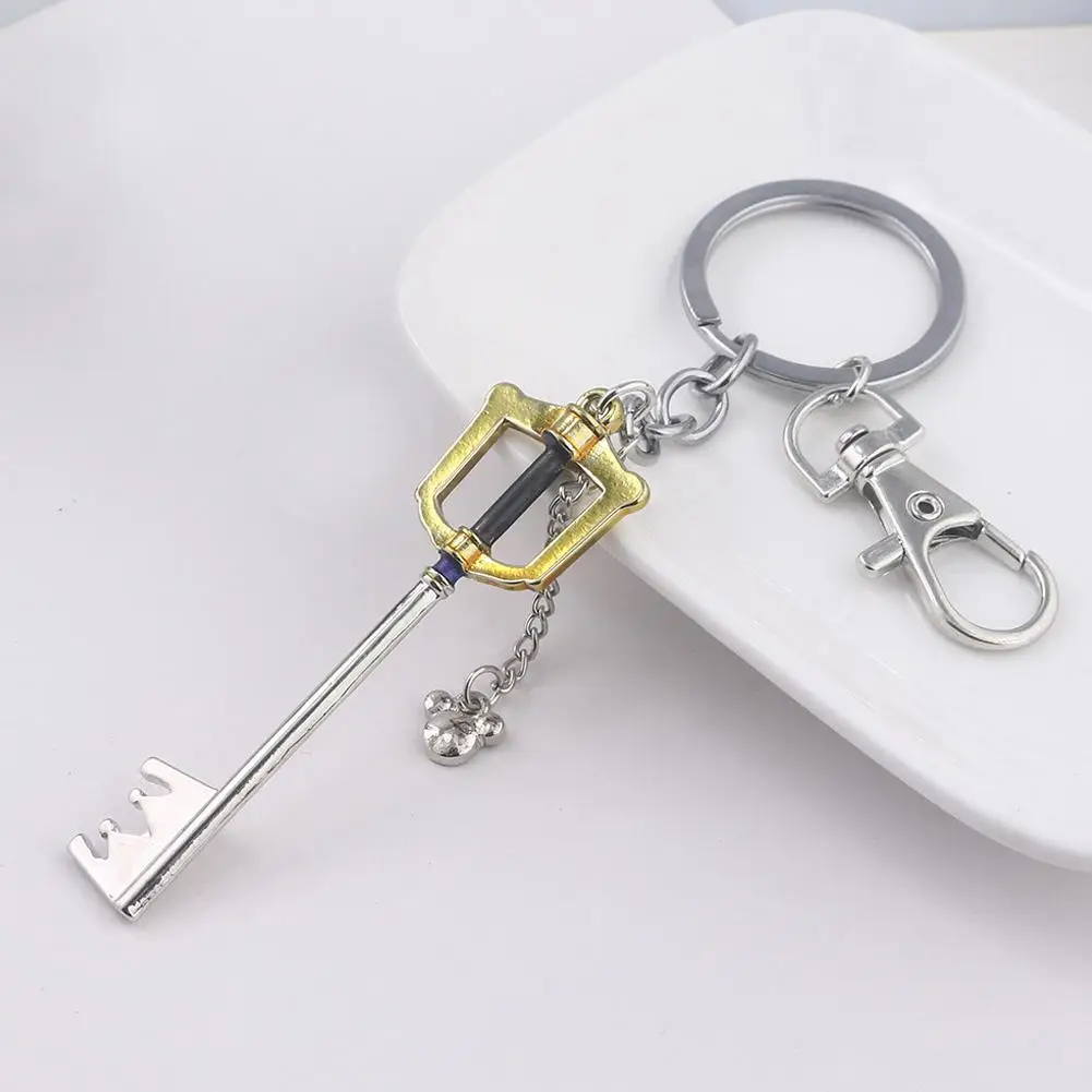 

2019 New Personalized Keychain Hand Keychain Kingdom Hearts Heart Hearts Keyring Keychain Wholesale Key Ring Wrist Strap