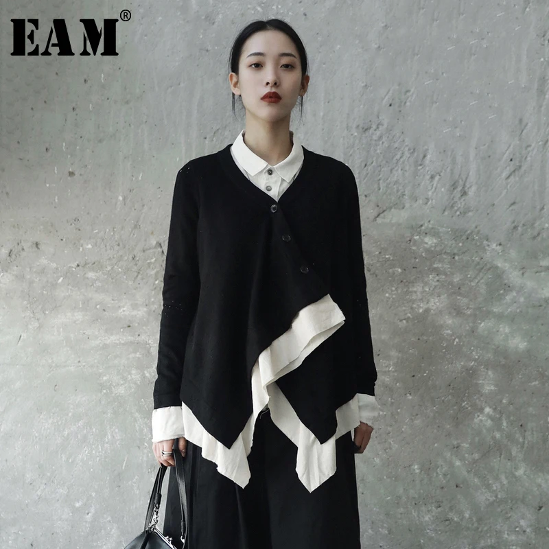 

[EAM]2019 New Spring Solid Color V-collar Long Sleeve Black Knitting White Split Joint False Two Jacket Women Fashion Tide JE812