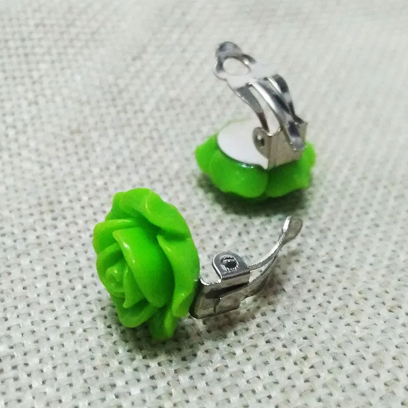 32(1)