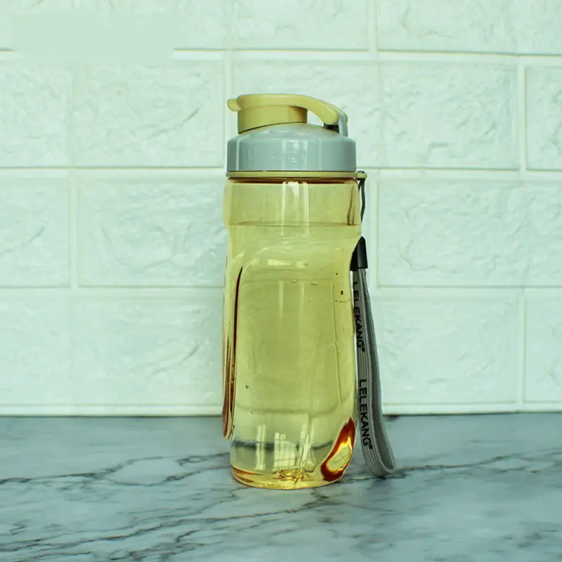 Герметичная Бутылка Для Воды пластиковые бутылки для воды BPA-Free Питьевая моя бутылка для воды спортивная чашка Кемпинг Тренажерный Зал Пешие Прогулки Йога фитнес - Цвет: Светло-желтый