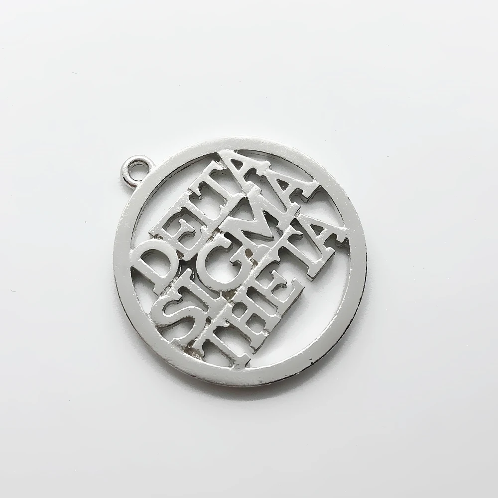 

Fashion rhodium-plated English letters DELTA SIGMA THETA metal pendant University society DST sorority label jewelry charm
