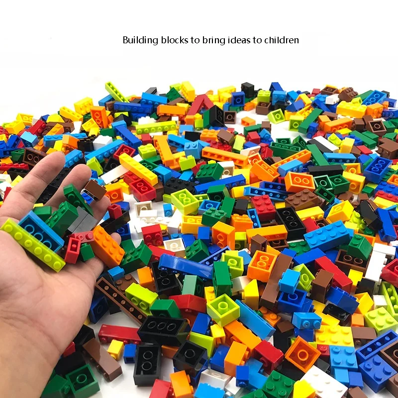 lego 1000 bricks