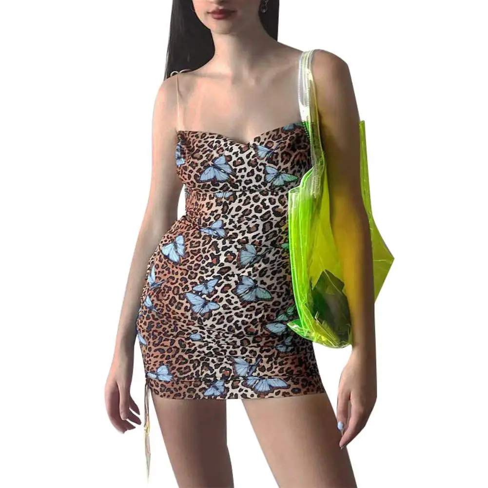 Летнее женское леопардовое мини-платье с принтом бабочки и открытой спиной