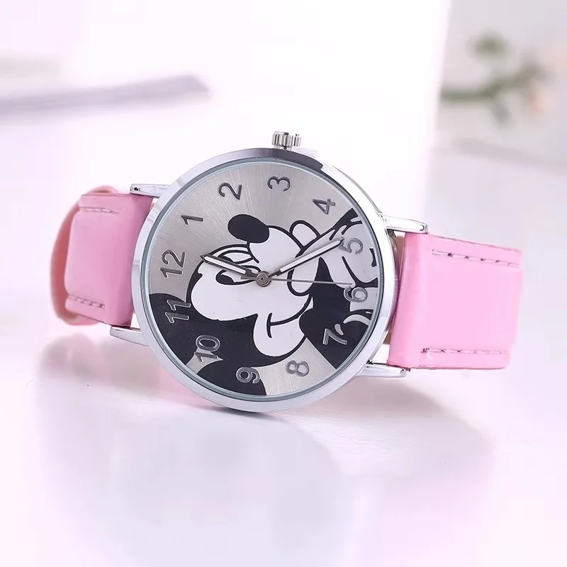 

2019 popular cute children's cartoon Mickey Mouse little girl boy leather quartz watch gift table